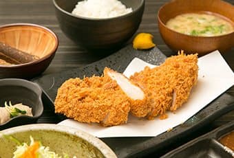 黒豚特上ロースかつ定食