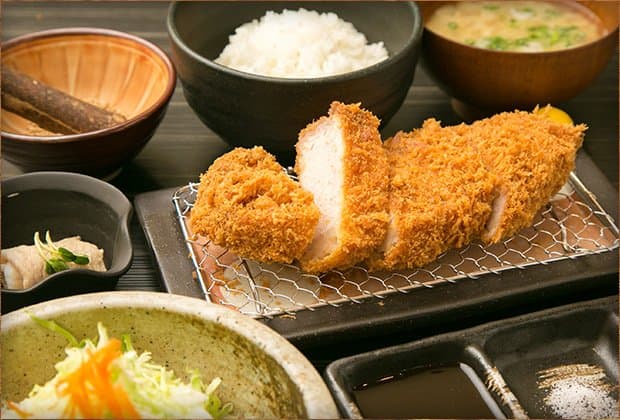 黒豚上ロースかつ定食 約220g お